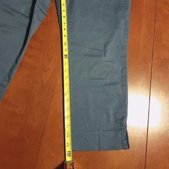 Tommy Hilfiger sz 10 crop pant EUC - Picture 4 of 6